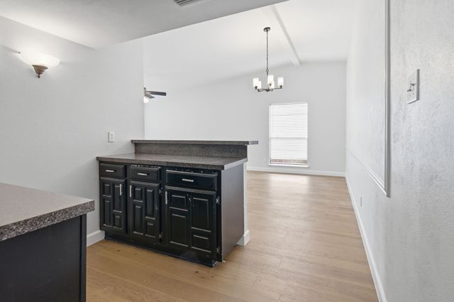 1709 Country Manor Road, Fort Worth, TX 76134