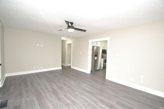 403 E Elm Street, Sharpsville, IN 46068