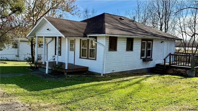 5018 Elmwood Avenue, Parkersburg, WV 26101
