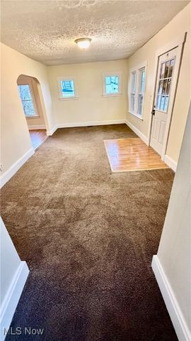 5018 Elmwood Avenue, Parkersburg, WV 26101