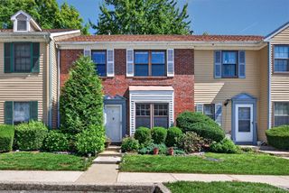 9 Redtwig Court, Peekskill, NY 10566