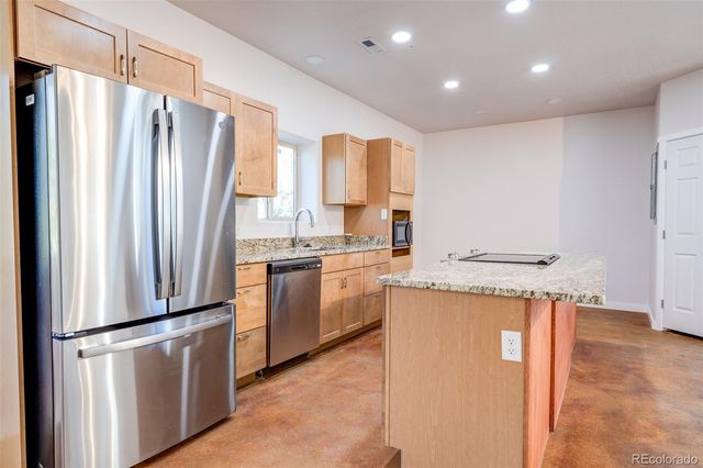 818 E Cucharras, Colorado Springs, CO 80903