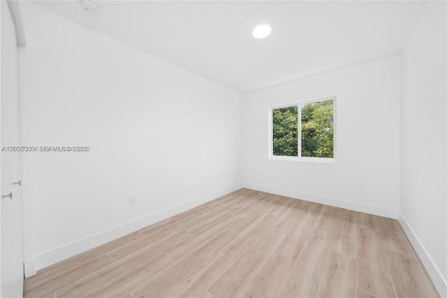 32 NW 14th Ave 4, Miami, FL 33125