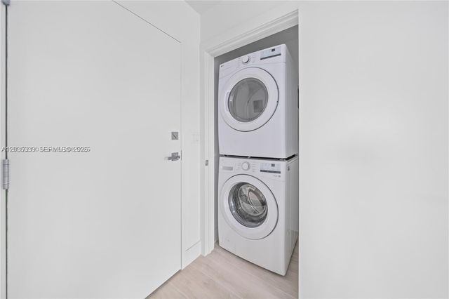 32 NW 14th Ave 4, Miami, FL 33125
