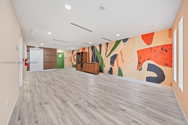 32 NW 14th Ave 4, Miami, FL 33125