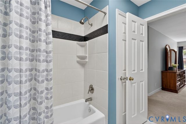 5404 Rock Harbour Rd, Midlothian, VA 23112