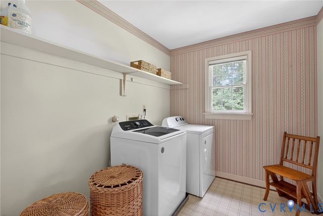5404 Rock Harbour Rd, Midlothian, VA 23112