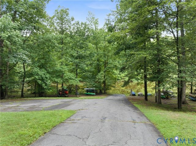 5404 Rock Harbour Rd, Midlothian, VA 23112