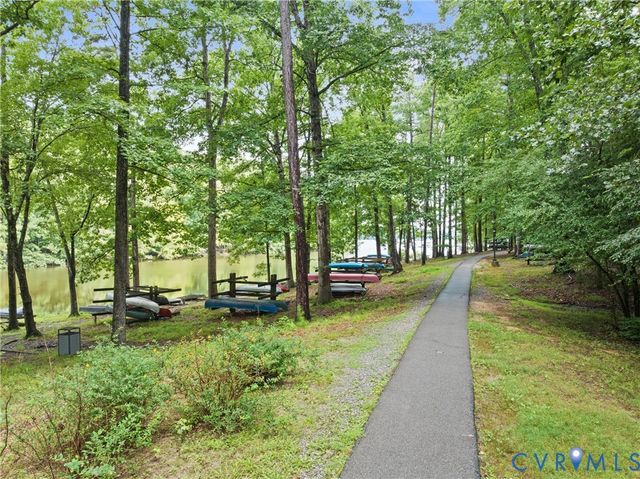 5404 Rock Harbour Rd, Midlothian, VA 23112
