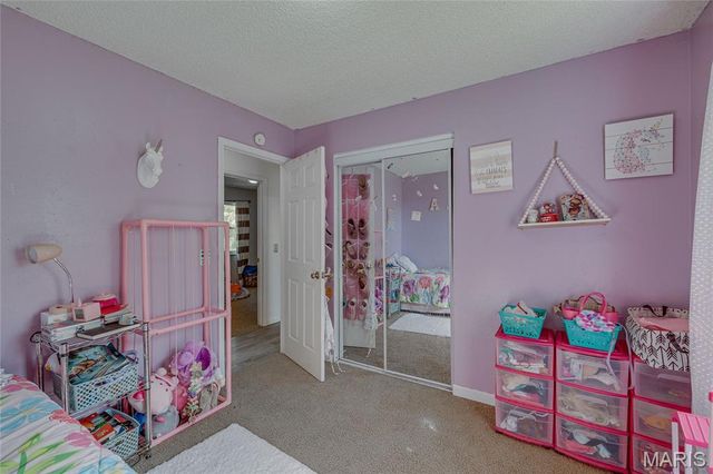 555 Oak Street, Farmington, MO 63640