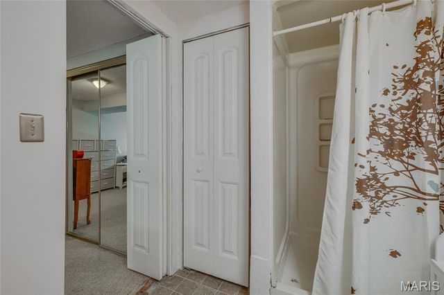 555 Oak Street, Farmington, MO 63640