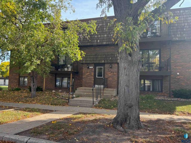 3712 S Terry Ave Avenue 103, Sioux Falls, SD 57106