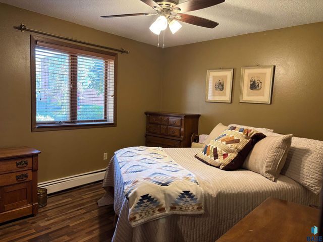 3712 S Terry Ave Avenue 103, Sioux Falls, SD 57106