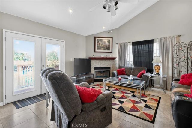 20291 Spruce, Newport Beach, CA 92660