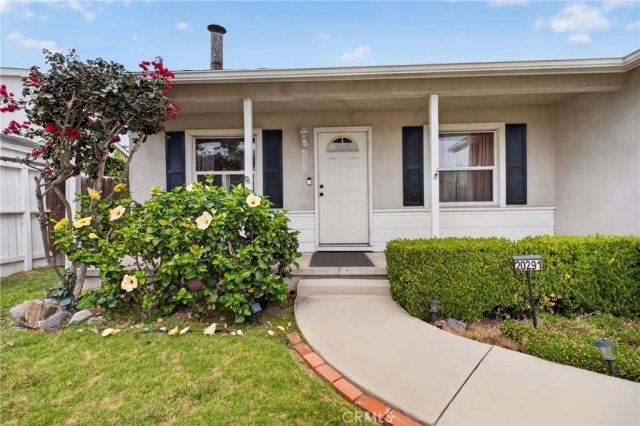 20291 Spruce, Newport Beach, CA 92660