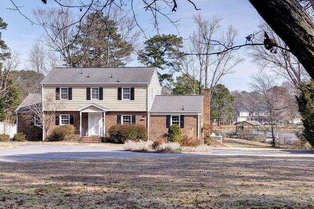 548 Allens Mill RD, Yorktown, VA 23692