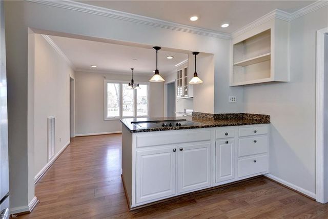 548 Allens Mill RD, Yorktown, VA 23692