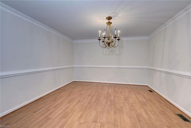 548 Allens Mill RD, Yorktown, VA 23692