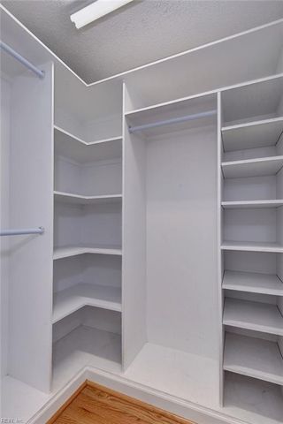 548 Allens Mill RD, Yorktown, VA 23692