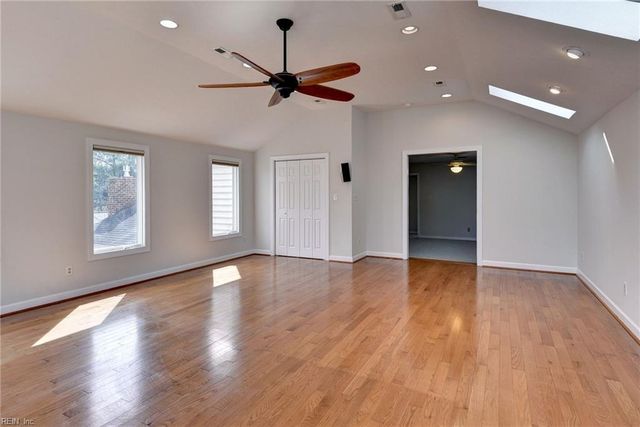 548 Allens Mill RD, Yorktown, VA 23692