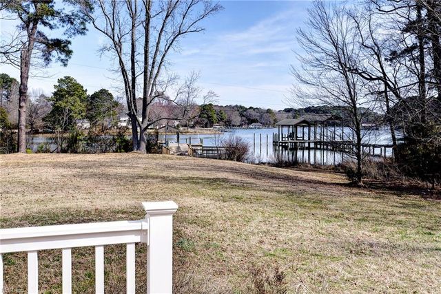 548 Allens Mill RD, Yorktown, VA 23692