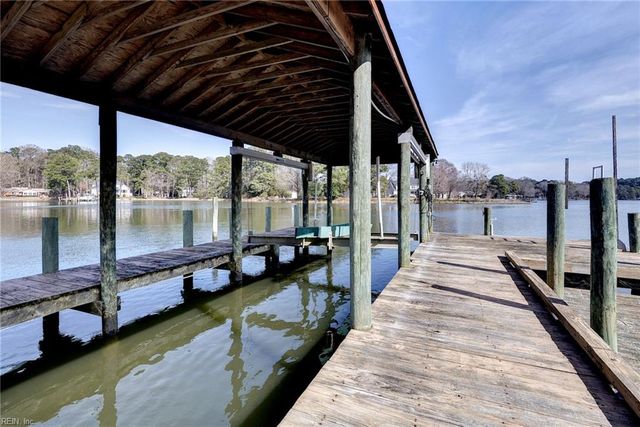 548 Allens Mill RD, Yorktown, VA 23692