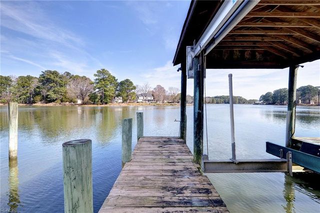 548 Allens Mill RD, Yorktown, VA 23692