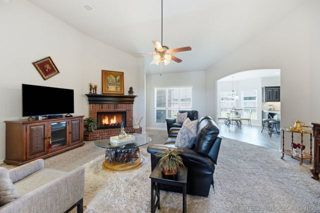 5012 S 182nd East Avenue, Tulsa, OK 74134