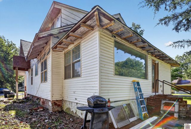 901 N 23rd Street, Paducah, KY 42001