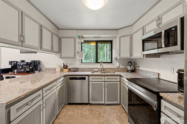 740 Nature Lane, Coupeville, WA 98239