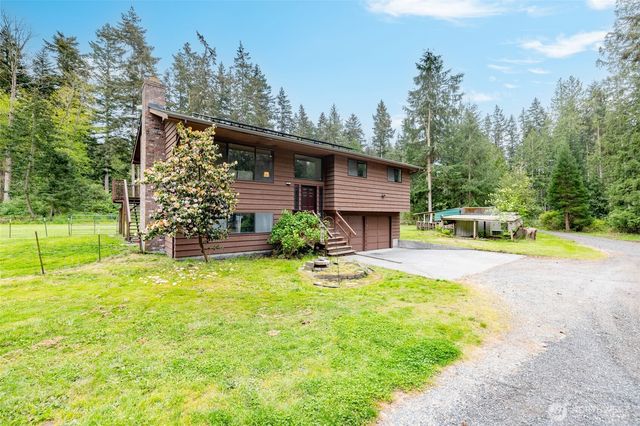 740 Nature Lane, Coupeville, WA 98239