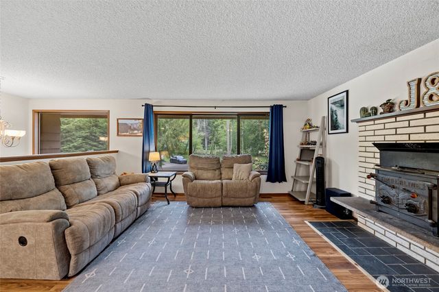 740 Nature Lane, Coupeville, WA 98239