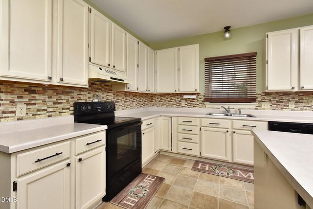 1 Timbercreek Court, Durham, NC 27712