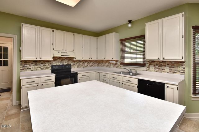 1 Timbercreek Court, Durham, NC 27712
