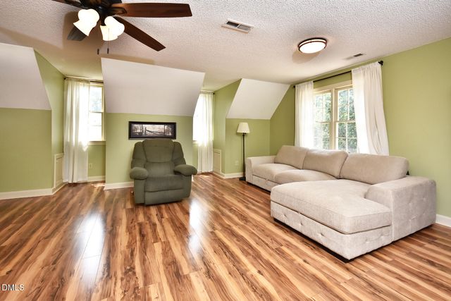 1 Timbercreek Court, Durham, NC 27712