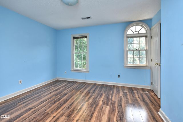 1 Timbercreek Court, Durham, NC 27712