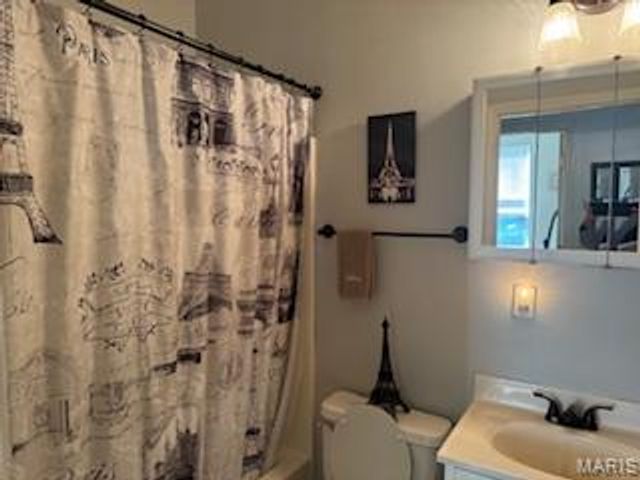 246 Wachtel Avenue, St Louis, MO 63125