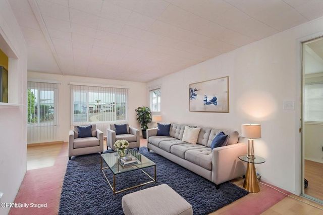 4388 Central Avenue 110, Camarillo, CA 93010