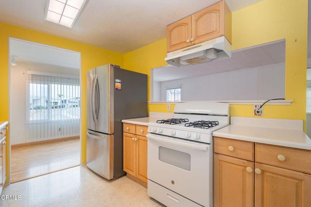 4388 Central Avenue 110, Camarillo, CA 93010