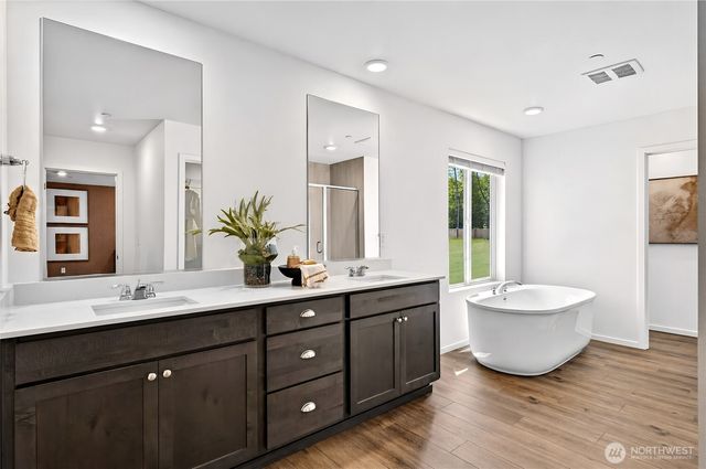 8474 44th Place NE, Marysville, WA 98270