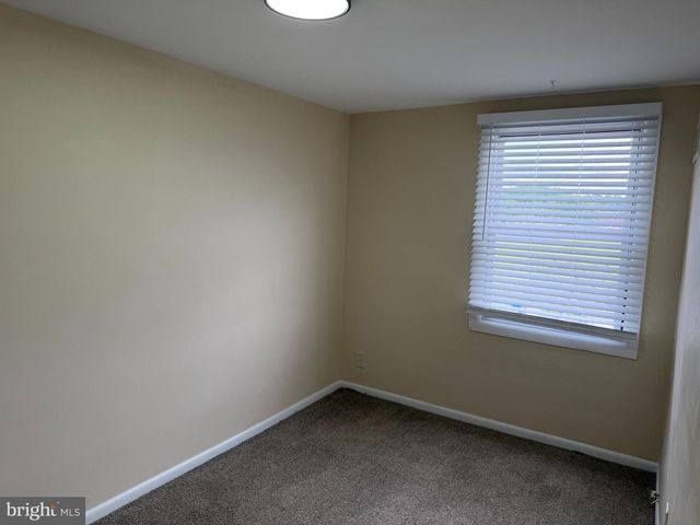 192 MADISON DR, Newark, DE 19711