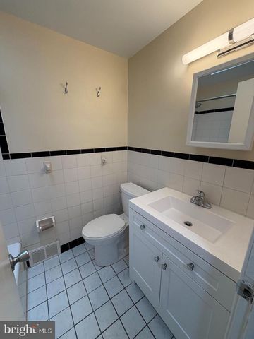 192 MADISON DR, Newark, DE 19711