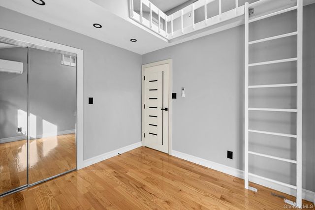 4 Wintergreen Drive, Melville, NY 11747