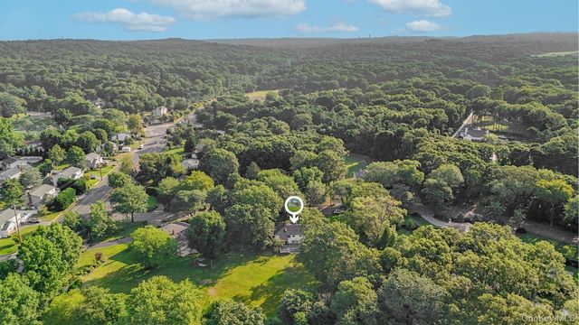 4 Wintergreen Drive, Melville, NY 11747