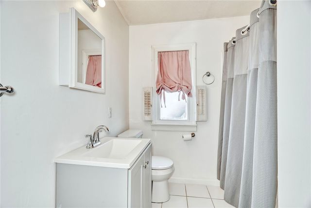 33 Pasadena Drive, Gates, NY 14606