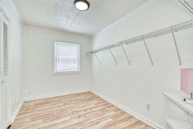 33 Pasadena Drive, Gates, NY 14606