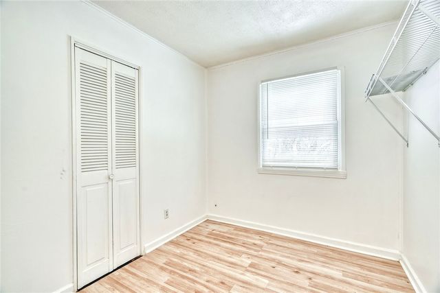 33 Pasadena Drive, Gates, NY 14606