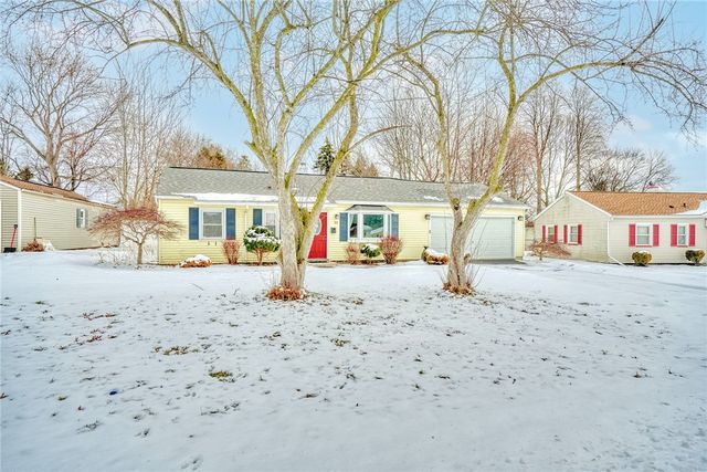 33 Pasadena Drive, Gates, NY 14606