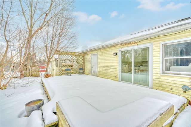 33 Pasadena Drive, Gates, NY 14606