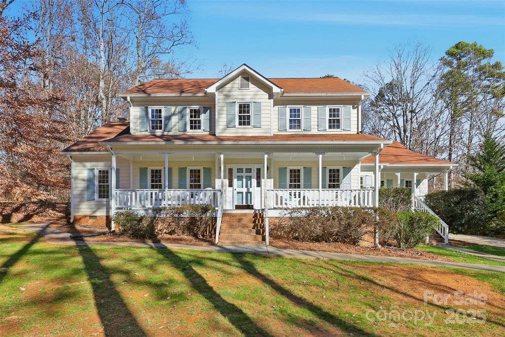 2123 Wedgewood Drive, Matthews, NC 28104